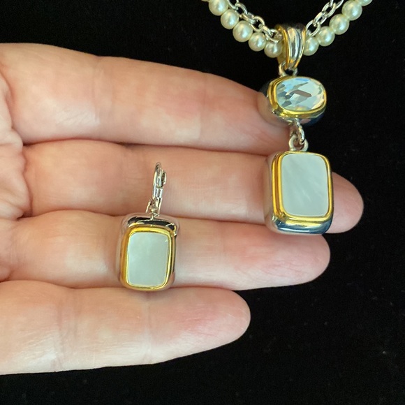 NWT Womens Cookie Lee Genuine MOP Necklace & Earrings - Picture 10 of 14